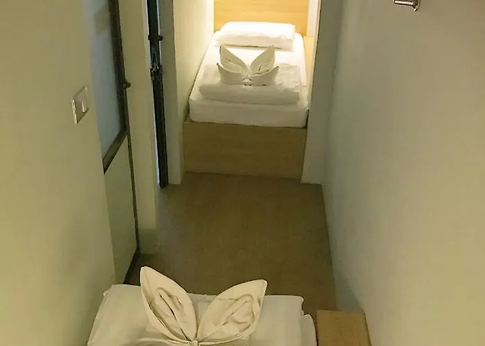 Micro Hostel *