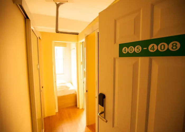 Micro Hostel